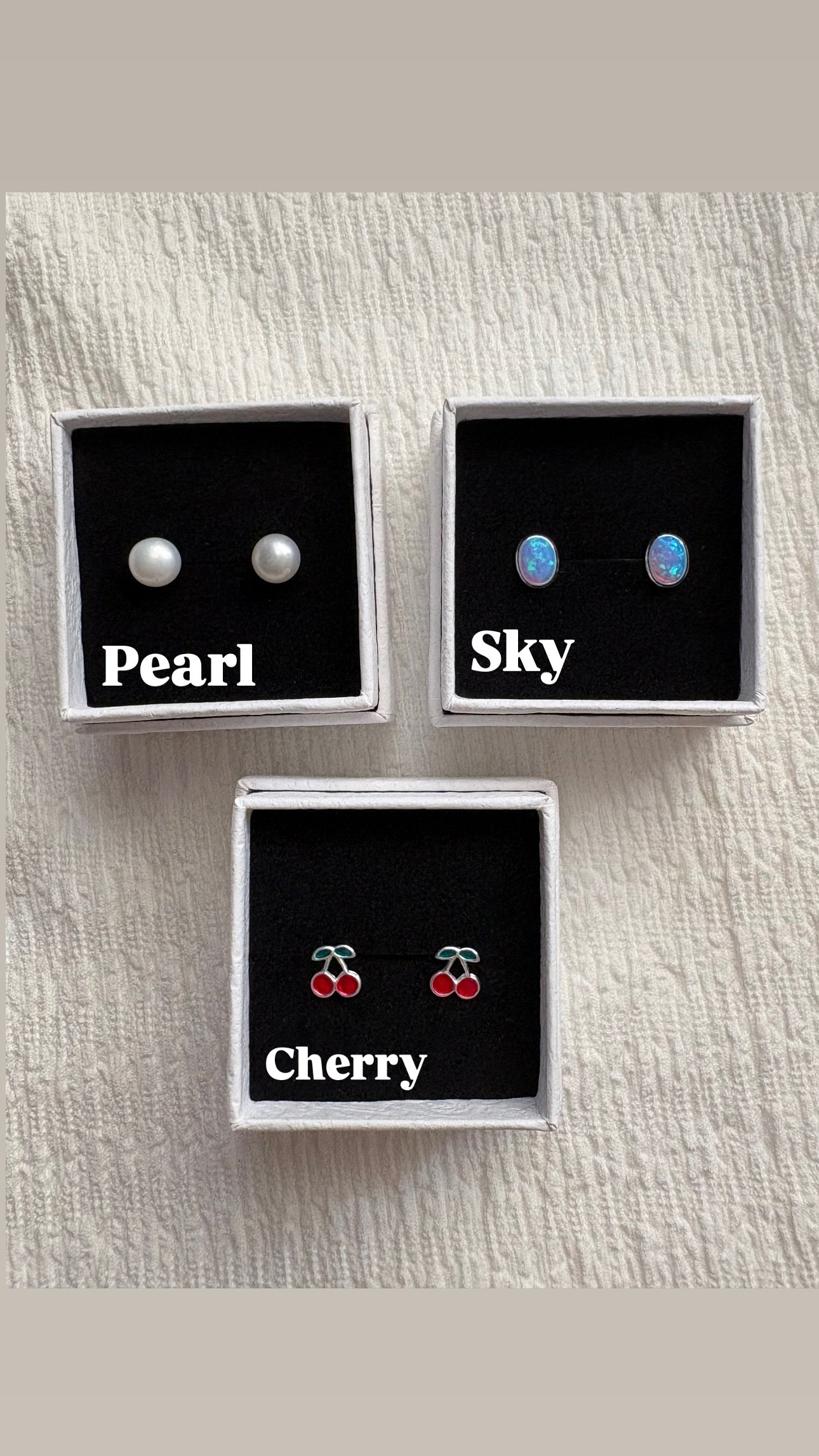 Deluxe Gift Box: Stud Earrings