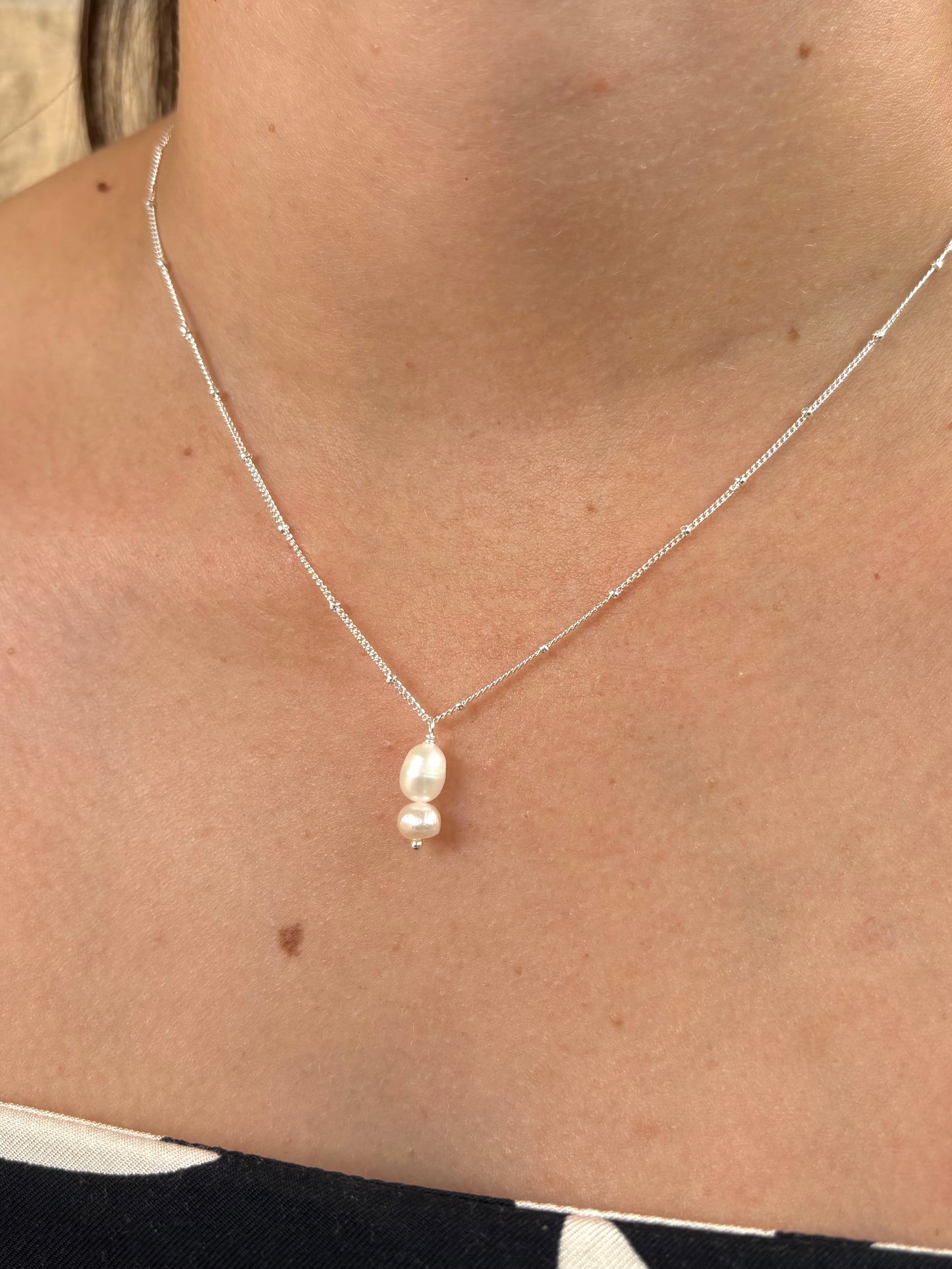 Sterling Silver Hazel Pearl Necklace (Gold/Silver)