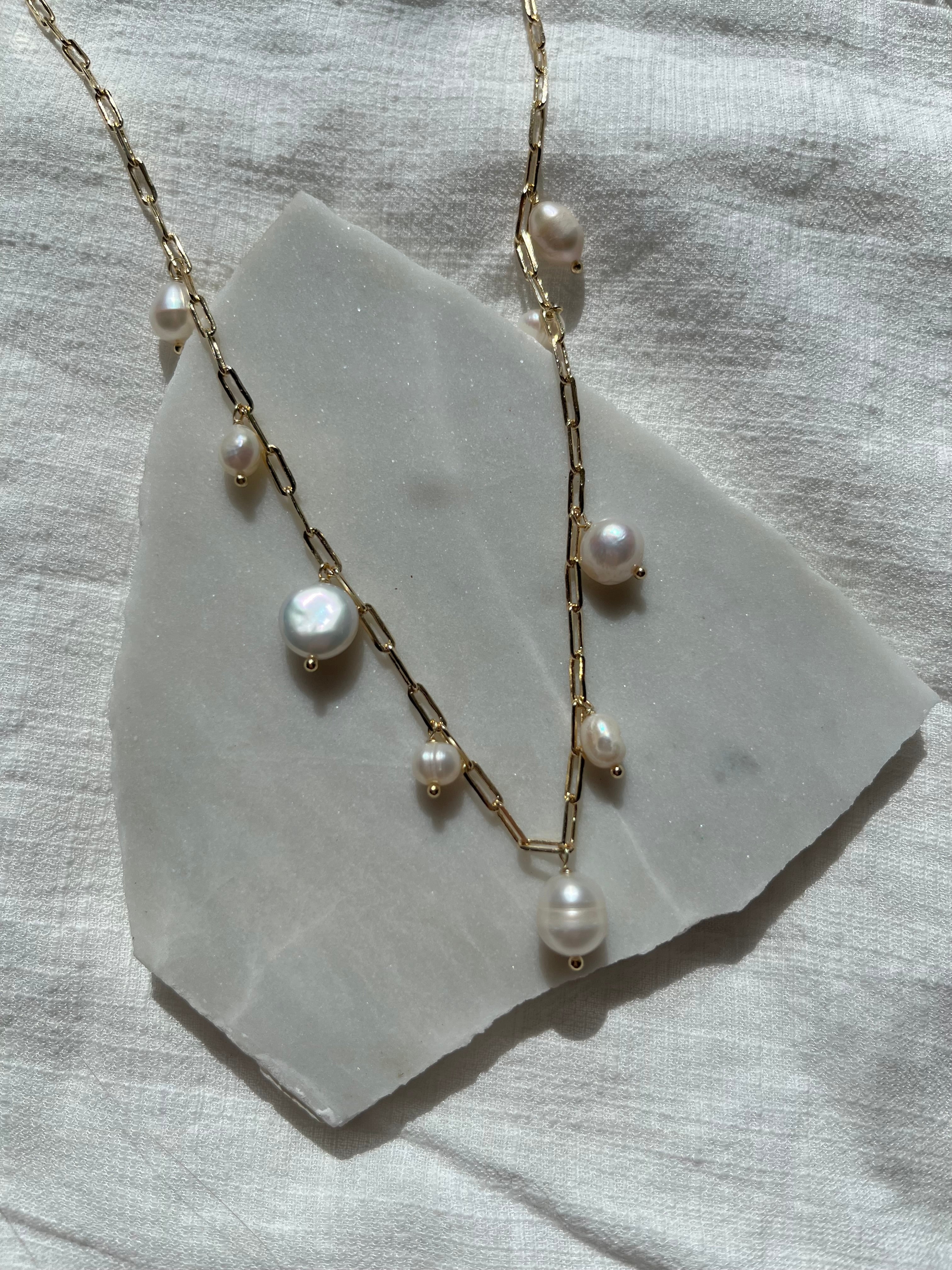 Santorini Pearl Necklace (Gold/Silver)