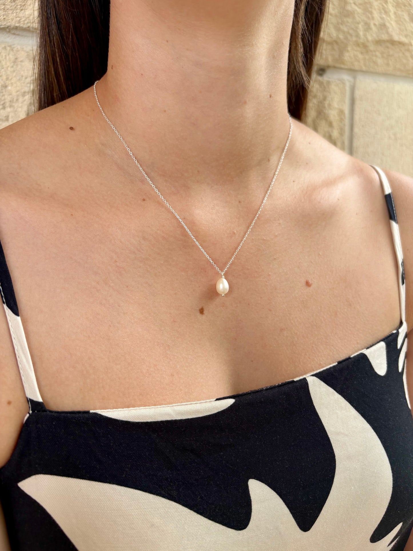 Sterling Silver Baroque Pearl Necklace (Gold/Silver)