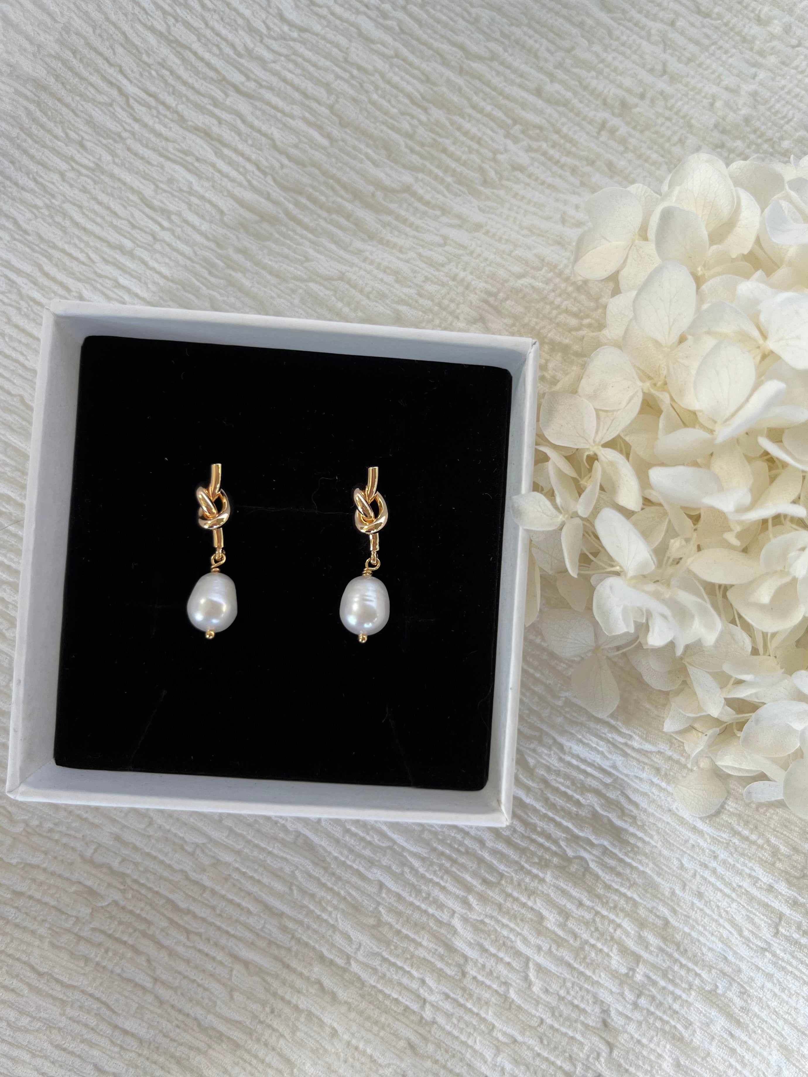 Gold Vermeil Knot Pearl Earrings
