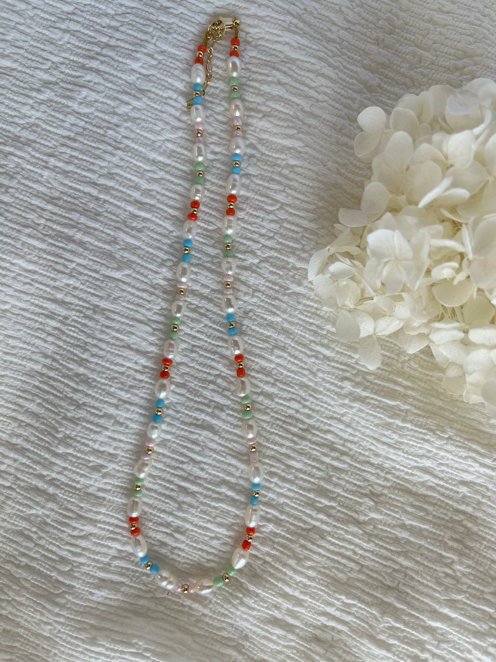 Sterling Silver Colourful Pearls Necklace (Gold/Silver)