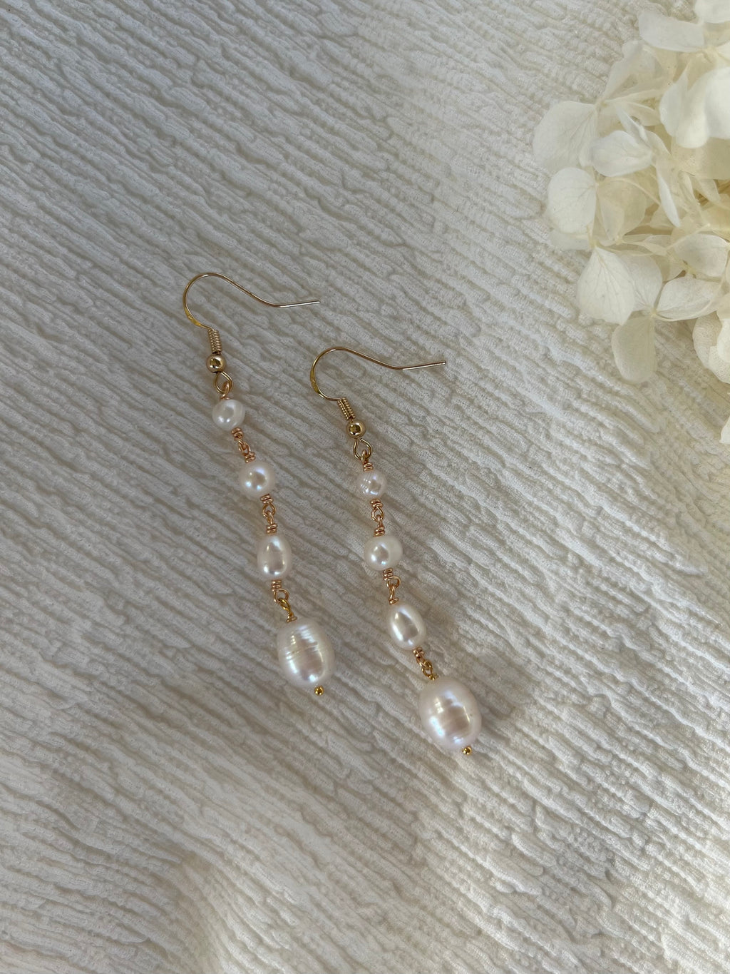 Sterling Silver Elle Pearl Earrings (Gold/Silver)