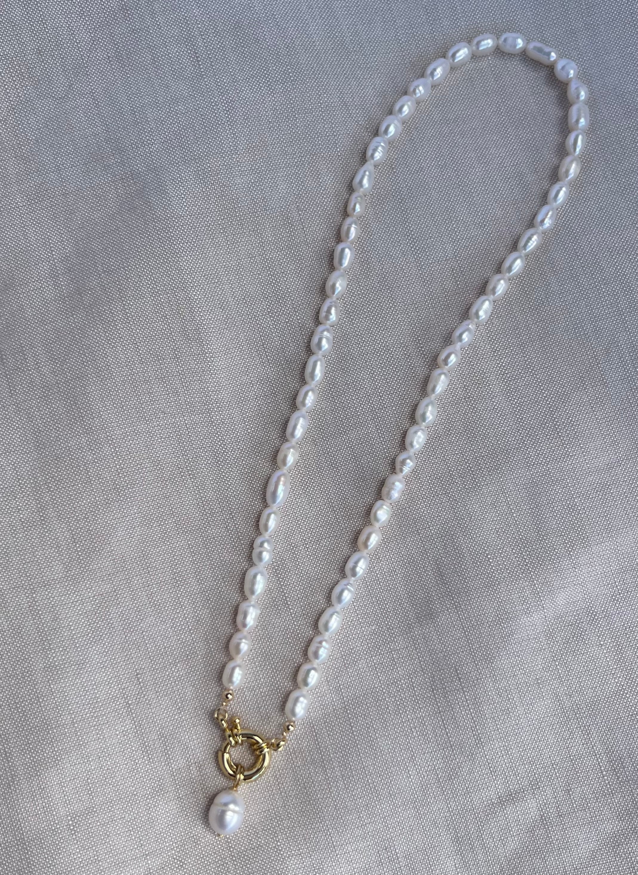 Sterling Silver Lola Pearl Necklace (Gold/Silver)