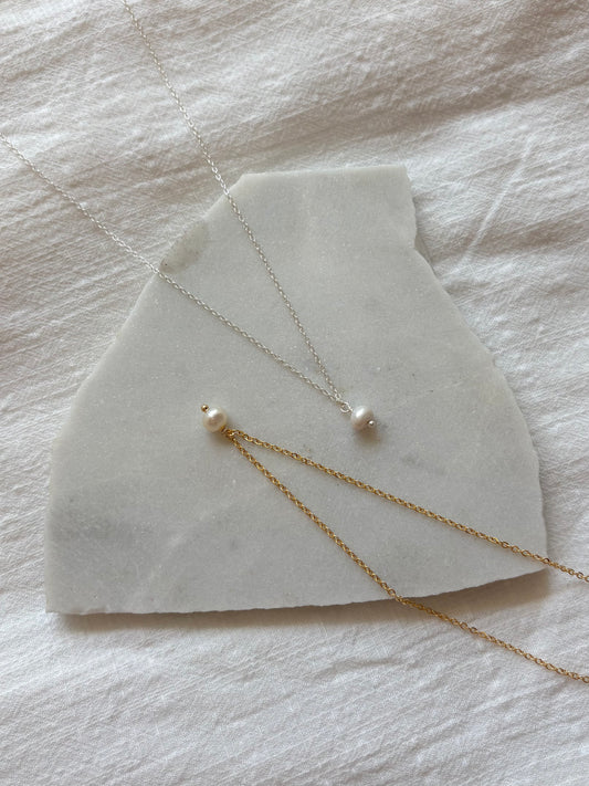 Sterling Silver Grace Pearl Necklace (Gold/Silver)