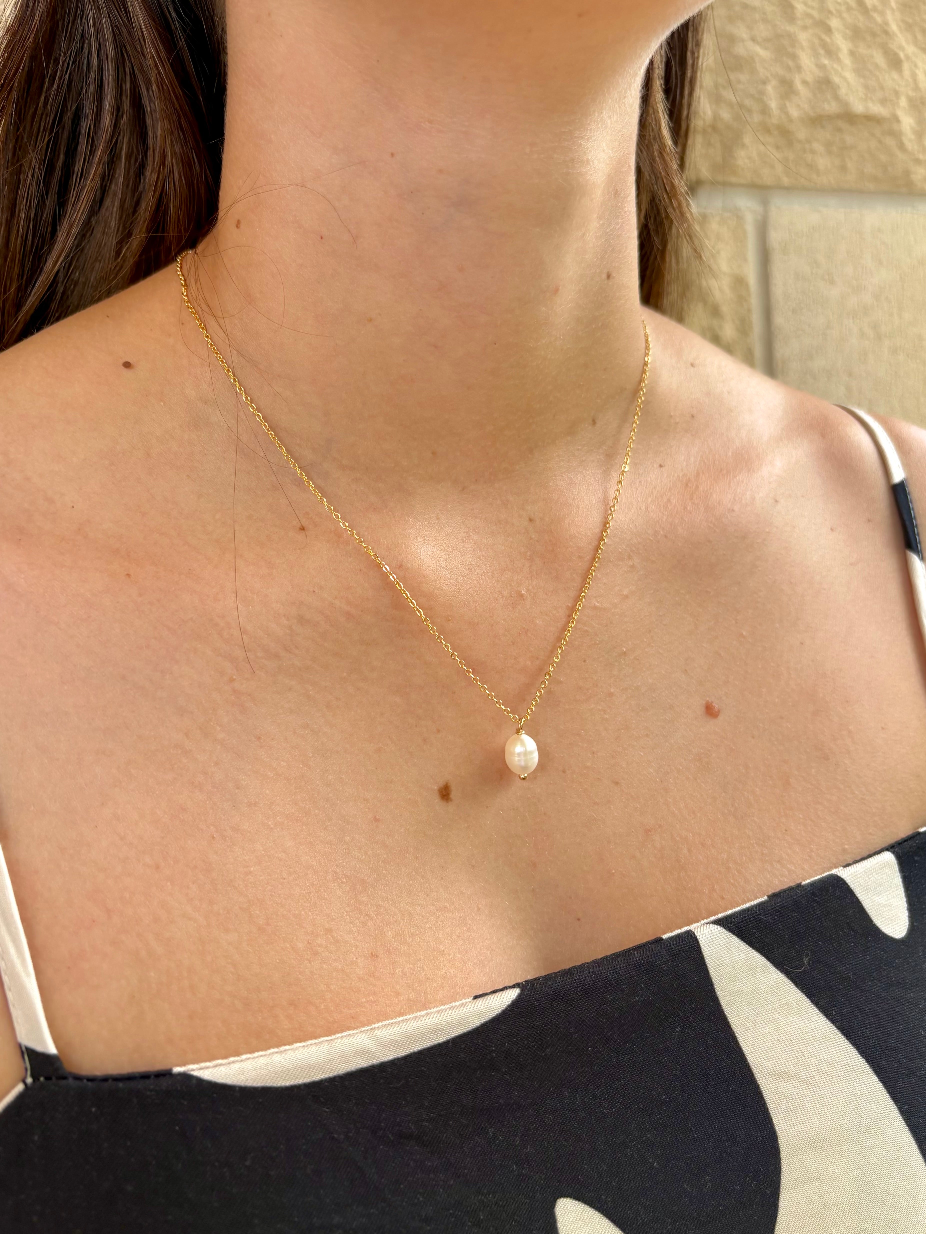 Sterling Silver Baroque Pearl Necklace (Gold/Silver)