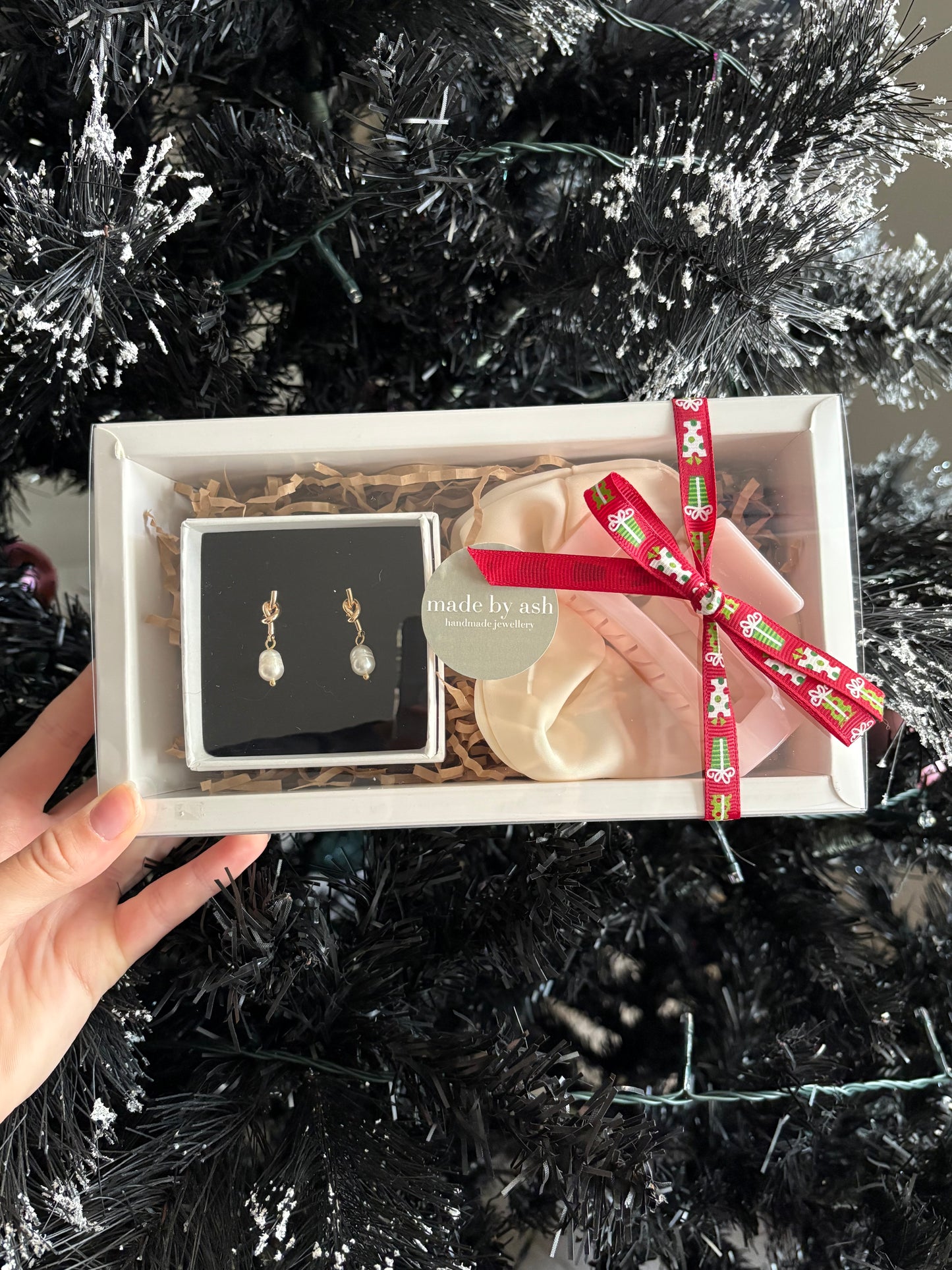 Deluxe Gift Box: Gold Statement Earrings