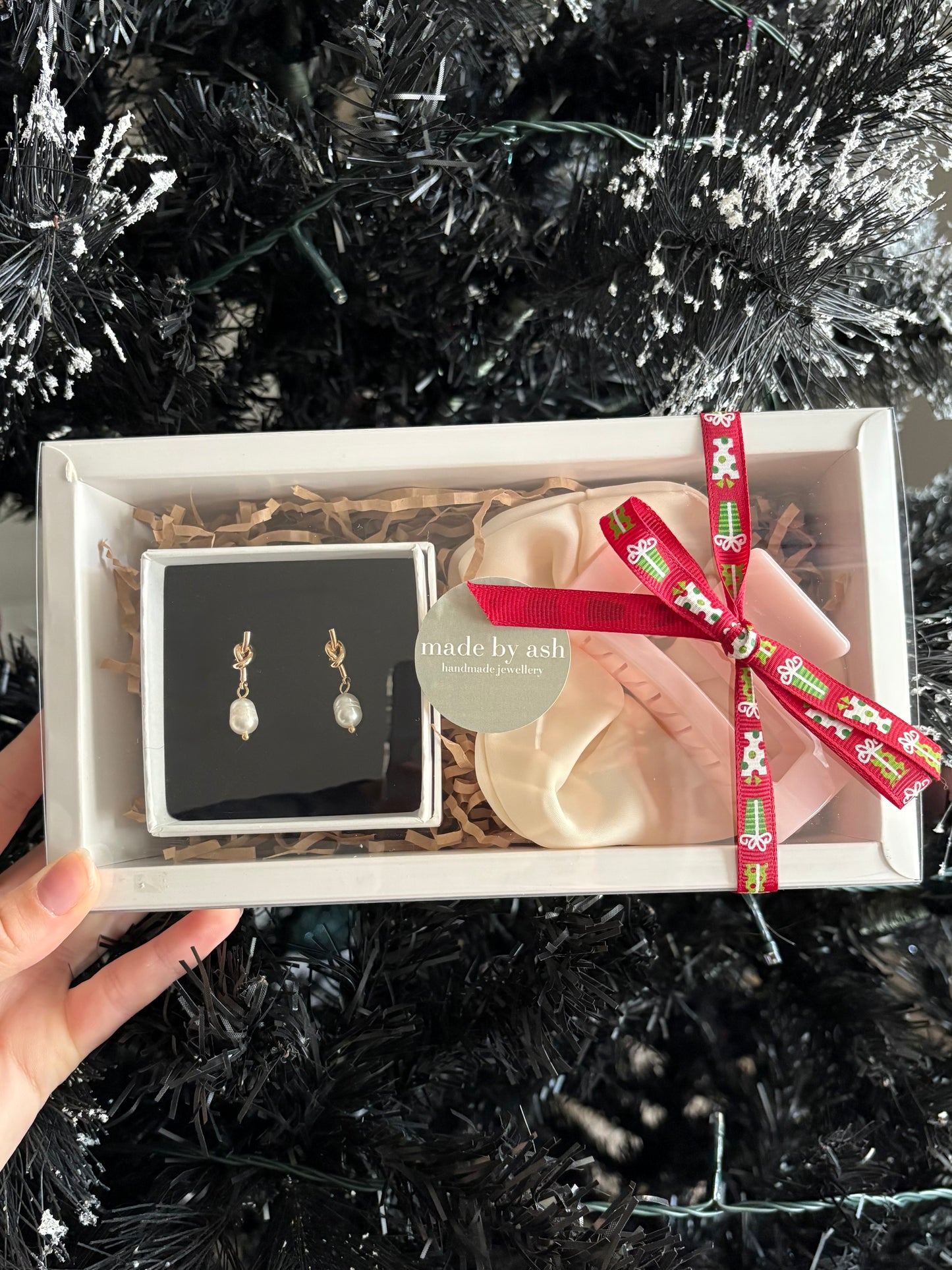 Deluxe Gift Box: Gold Statement Earrings