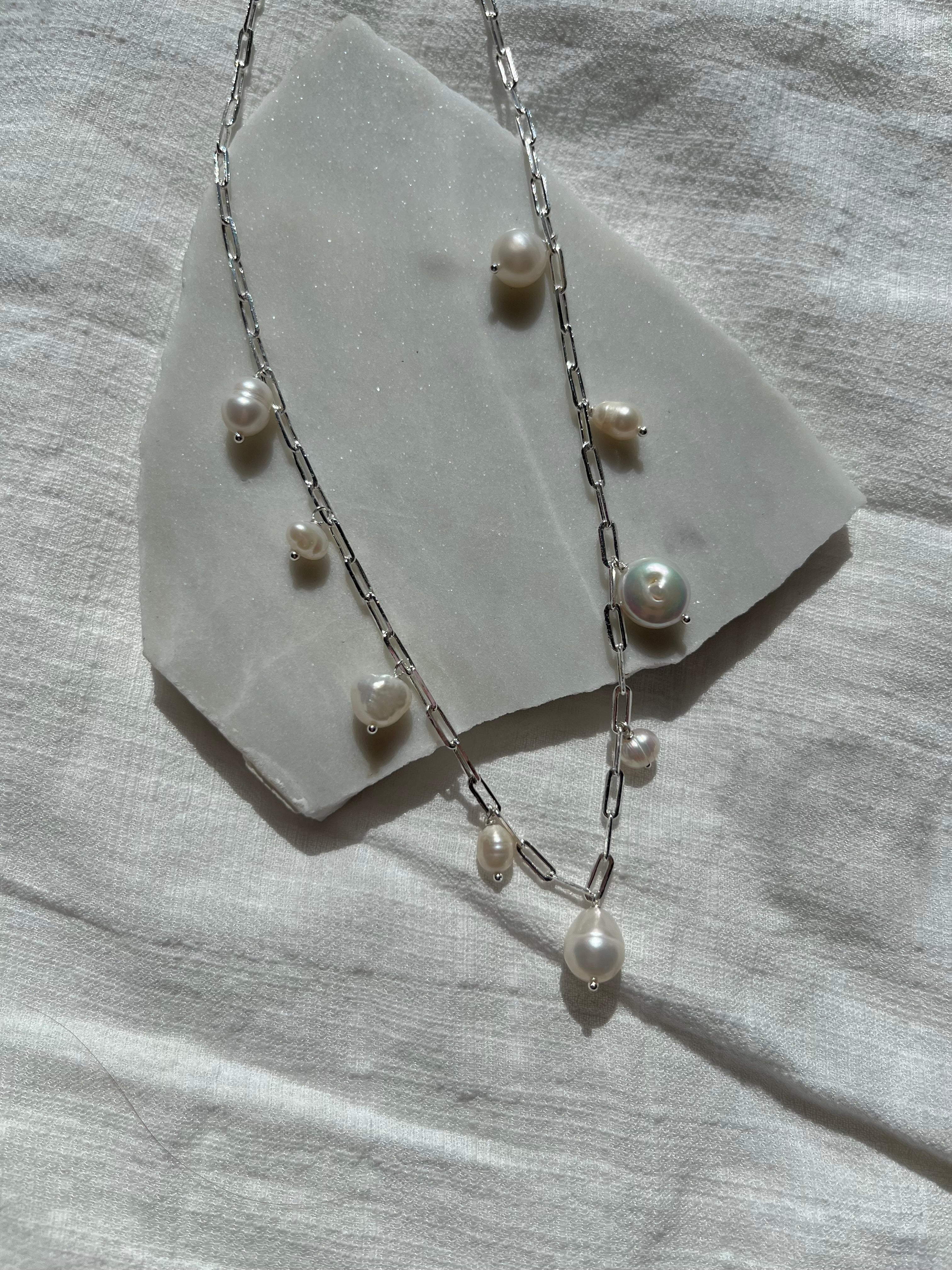 Santorini Pearl Necklace (Gold/Silver)