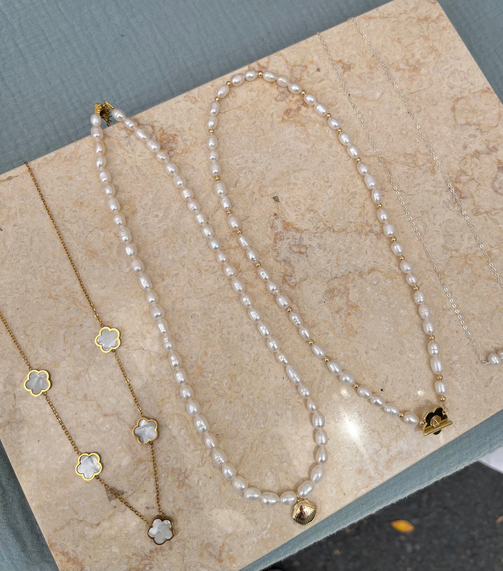 Sterling Silver Seashell and Pearl Necklace (Gold/Silver)