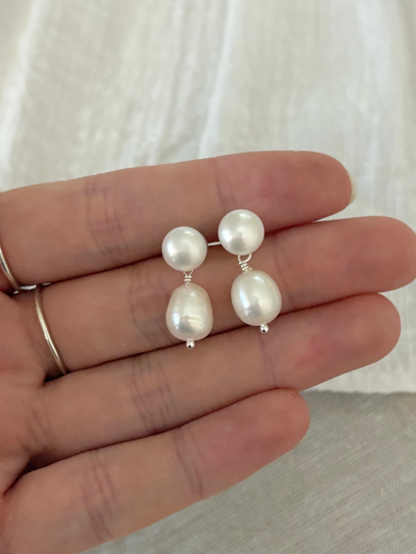 Sterling Silver Avery Pearl Earrings (Gold/Silver)